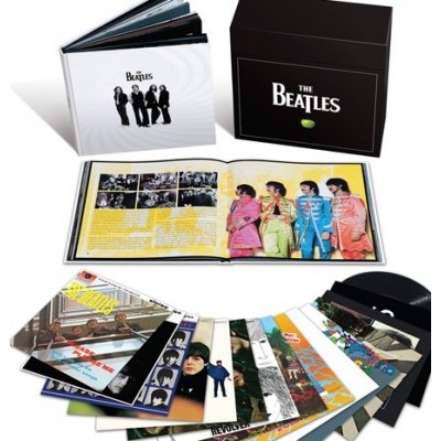 Beatles, The - The Stereo Vinyl Box Set [16LP (14 Album)] (180 Gram, Remastered, 252-page hardbound coffee table book)