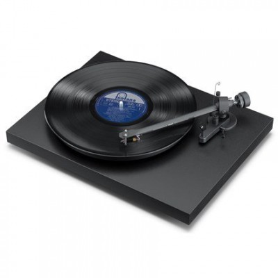 Pro-Ject Debut III Turntable (Matte Black)